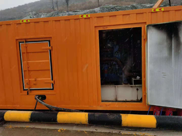 甘南发电车出租-应急柴油发电机组选什么样的比较好?
